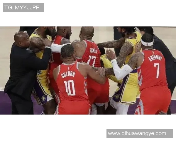 2017年4月13日勇士与湖人激战回顾球星精彩表现引发球迷热议 2017年4月13日勇士与湖人激战回顾球星精彩表现引发球迷热议