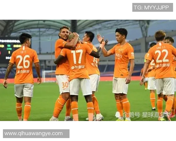 马拉蒂亚体育迎战伊斯坦堡社希尔争夺关键三分的激烈对决 马拉蒂亚体育迎战伊斯坦堡社希尔争夺关键三分的激烈对决